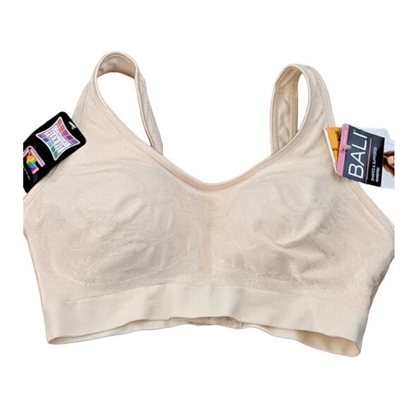 NWT Bali Comfort Revolution ComfortFlex Fit Seamless Wireless Beige Bra Small - Picture 2 of 12